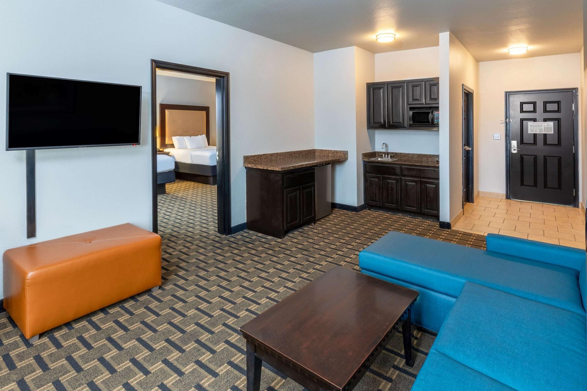 La Quinta By Wyndham Mt. Pleasant Hotell Mount Pleasant Eksteriør bilde