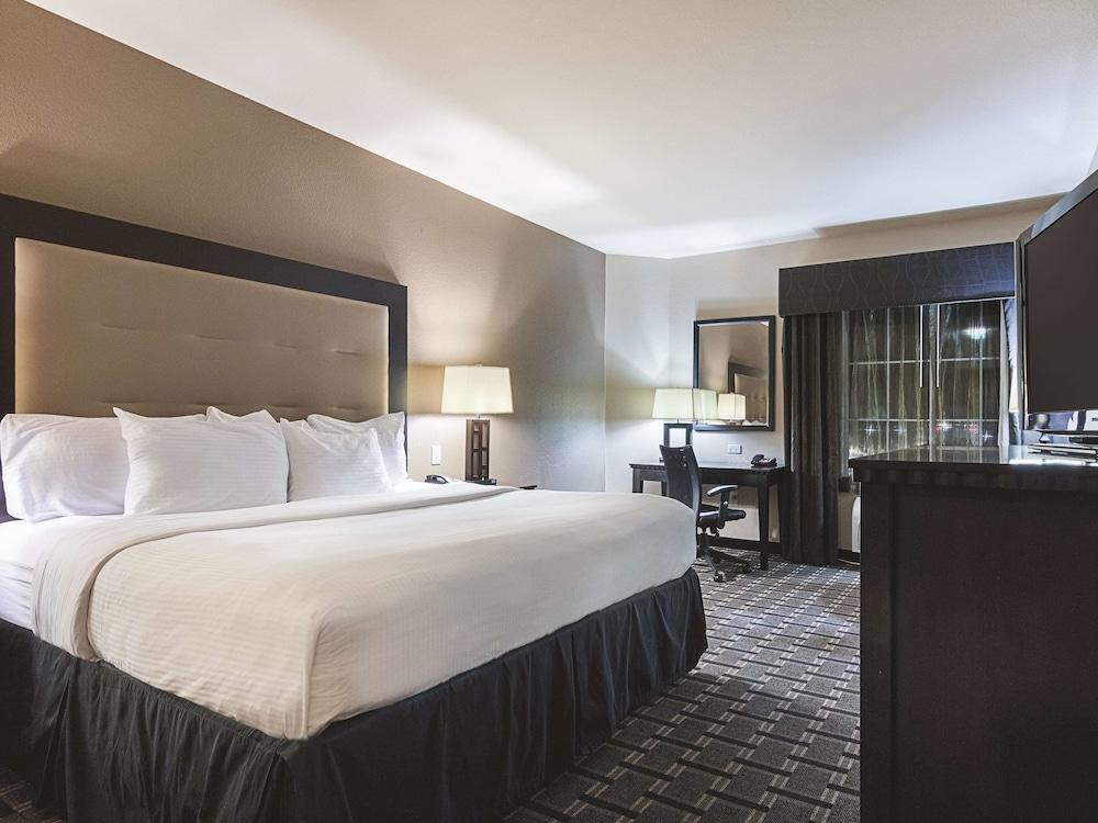 La Quinta By Wyndham Mt. Pleasant Hotell Mount Pleasant Eksteriør bilde