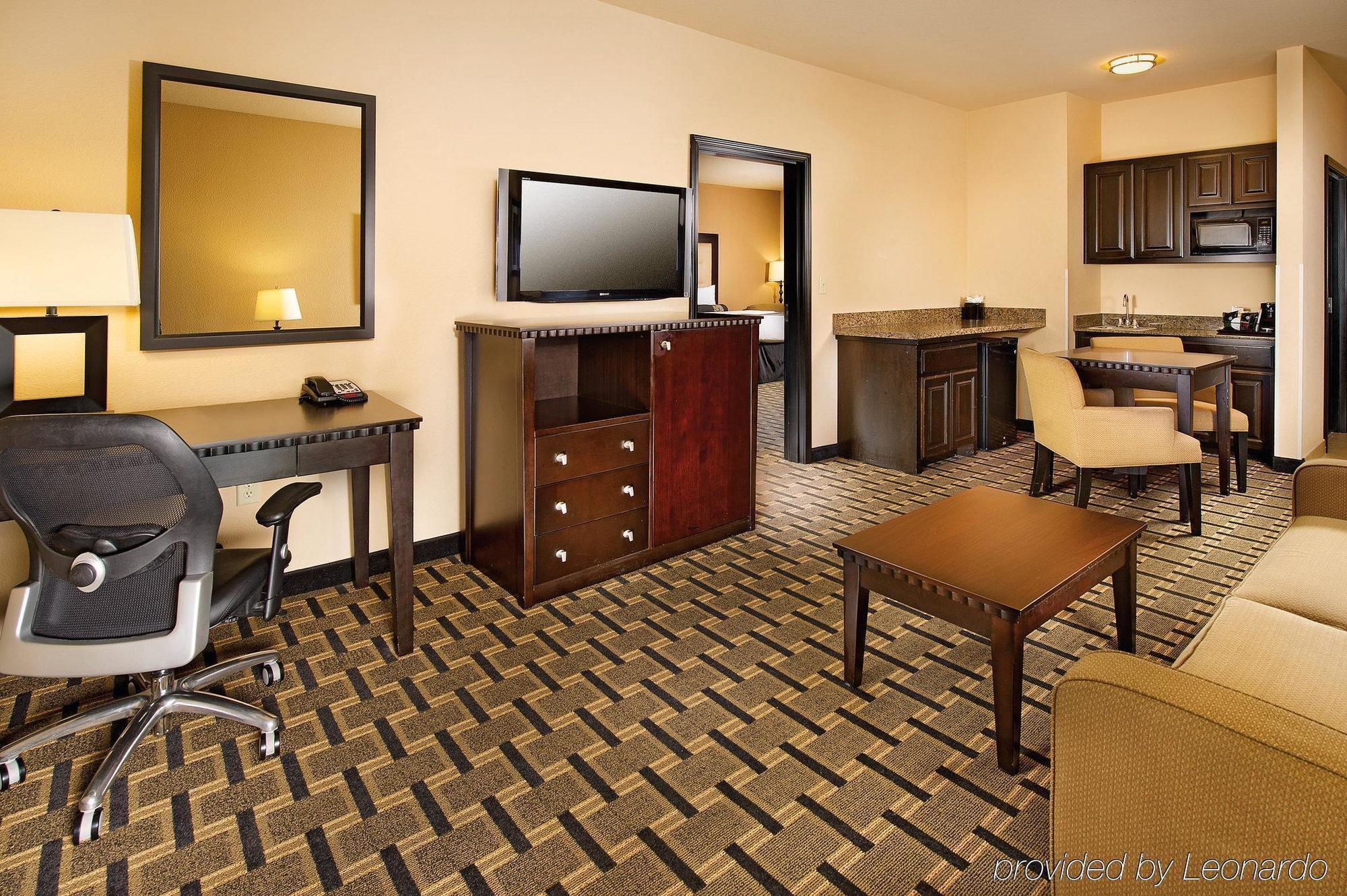 La Quinta By Wyndham Mt. Pleasant Hotell Mount Pleasant Eksteriør bilde